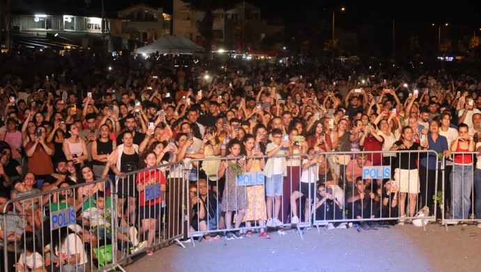 Samandağ’da düzenlenen festivale binler katıldı