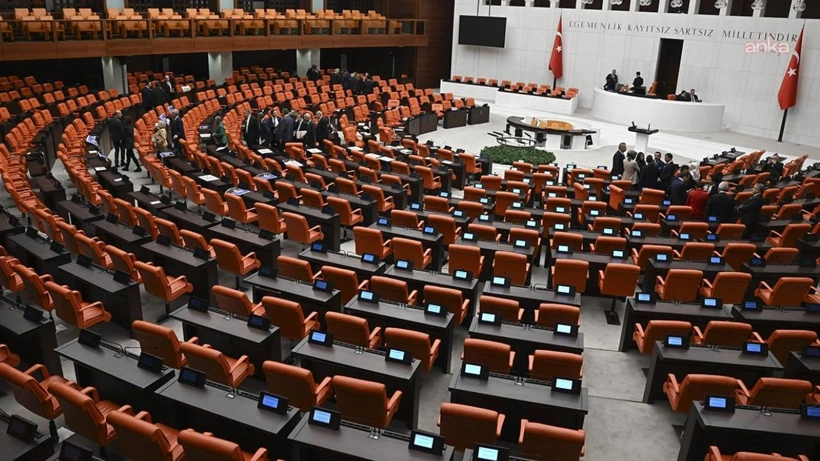 TBMM’de istifalar resmileşti: Sandalye dağılımı güncellendi, Yeni Parti ana muhalefet oldu
