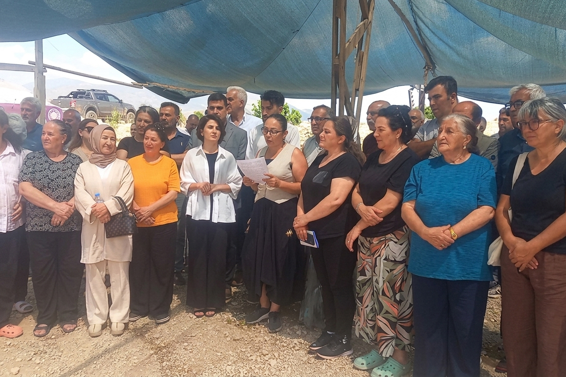 Varto’da JES nöbeti 83’üncü gününde: Kadınlardan ziyaret ve basın açıklaması