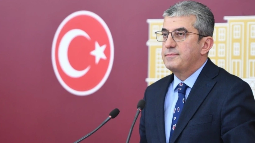 Gökhan Günaydın: ‘CHP’den 200 belediye başkanı istifa etti’
