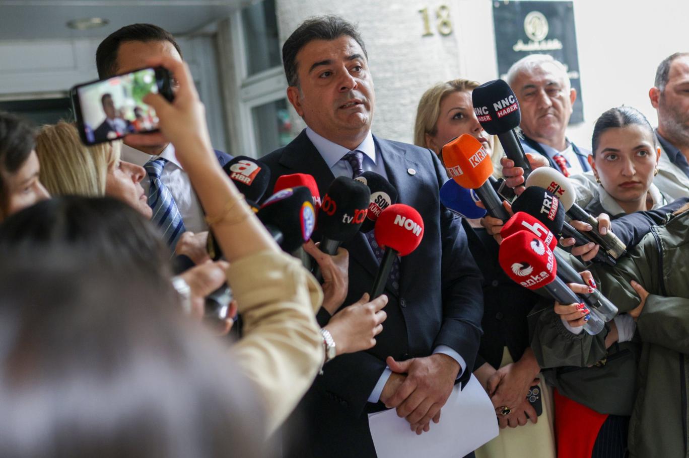 YENİ Parti’den büyük kurultay açıklaması: Hedef eylül sonu ya da ekim başı