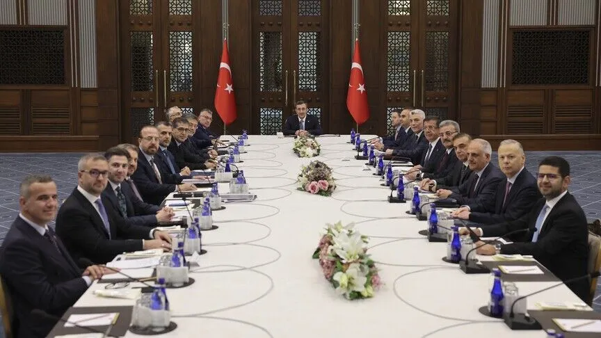 Ekonomi Koordinasyon Kurulu’nun toplantısında OVP hazırlıkları ele alındı: ‘Enflasyonla mücadeleyi sürdüreceğiz’