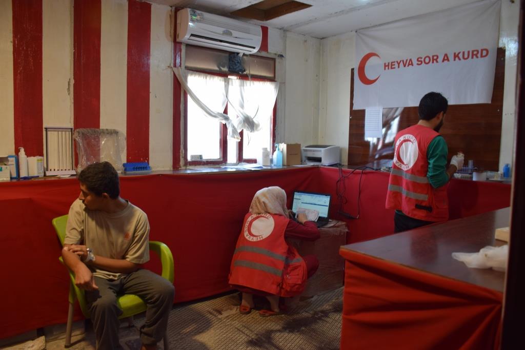 Kürt Kızılayı, göçmenlerin tedavisi için yeni program başlattı