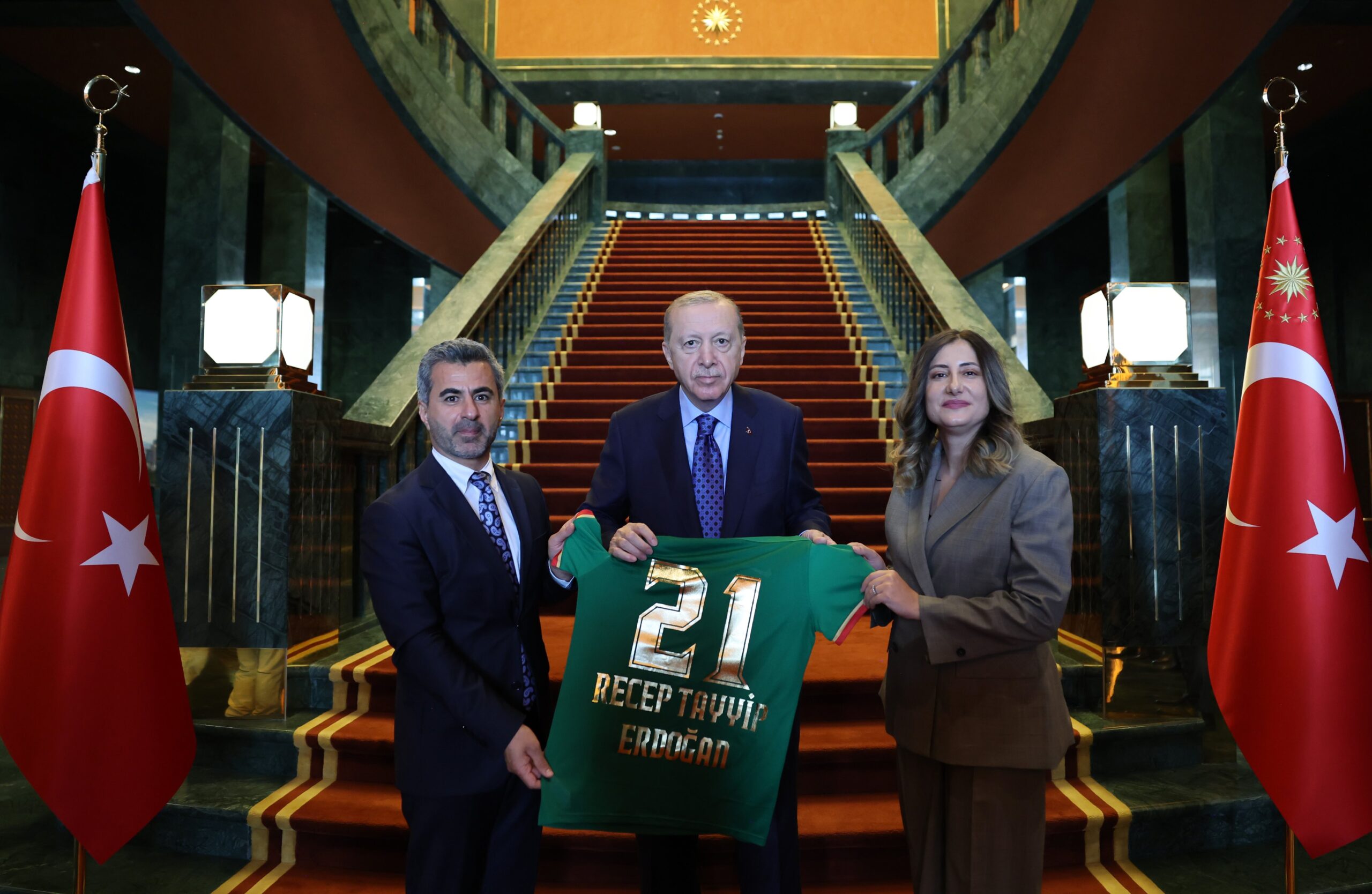 Amedspor Başkanı Eren, Cumhurbaşkanı Erdoğan ile görüştü