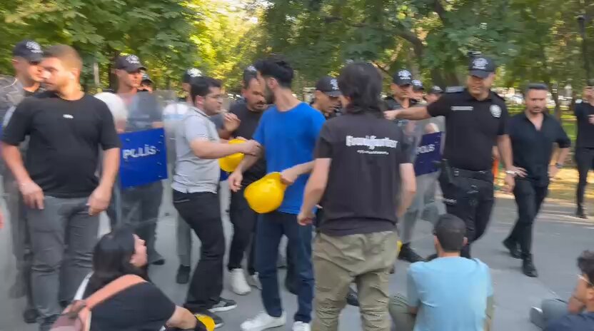 Maden işçilerine destek eylemine polis saldırısı