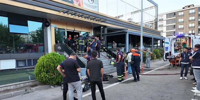 Batman’da spor salonu yangını: 2 kişi hayatını kaybetti, 10 kişi yaralandı