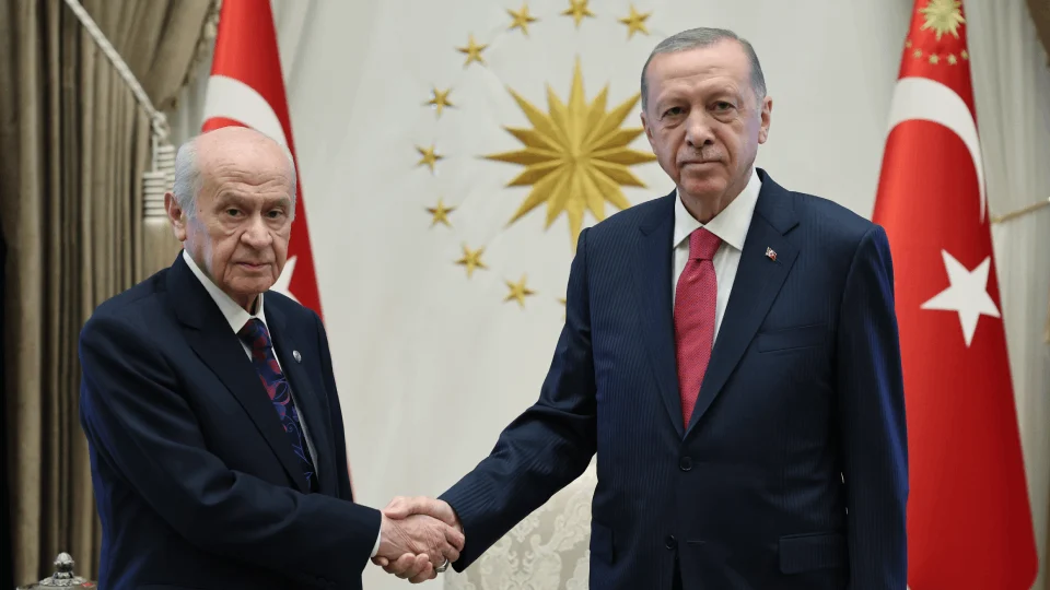 Çerçeve yasa sonrası ilk temas: Erdoğan ile Bahçeli görüşecek