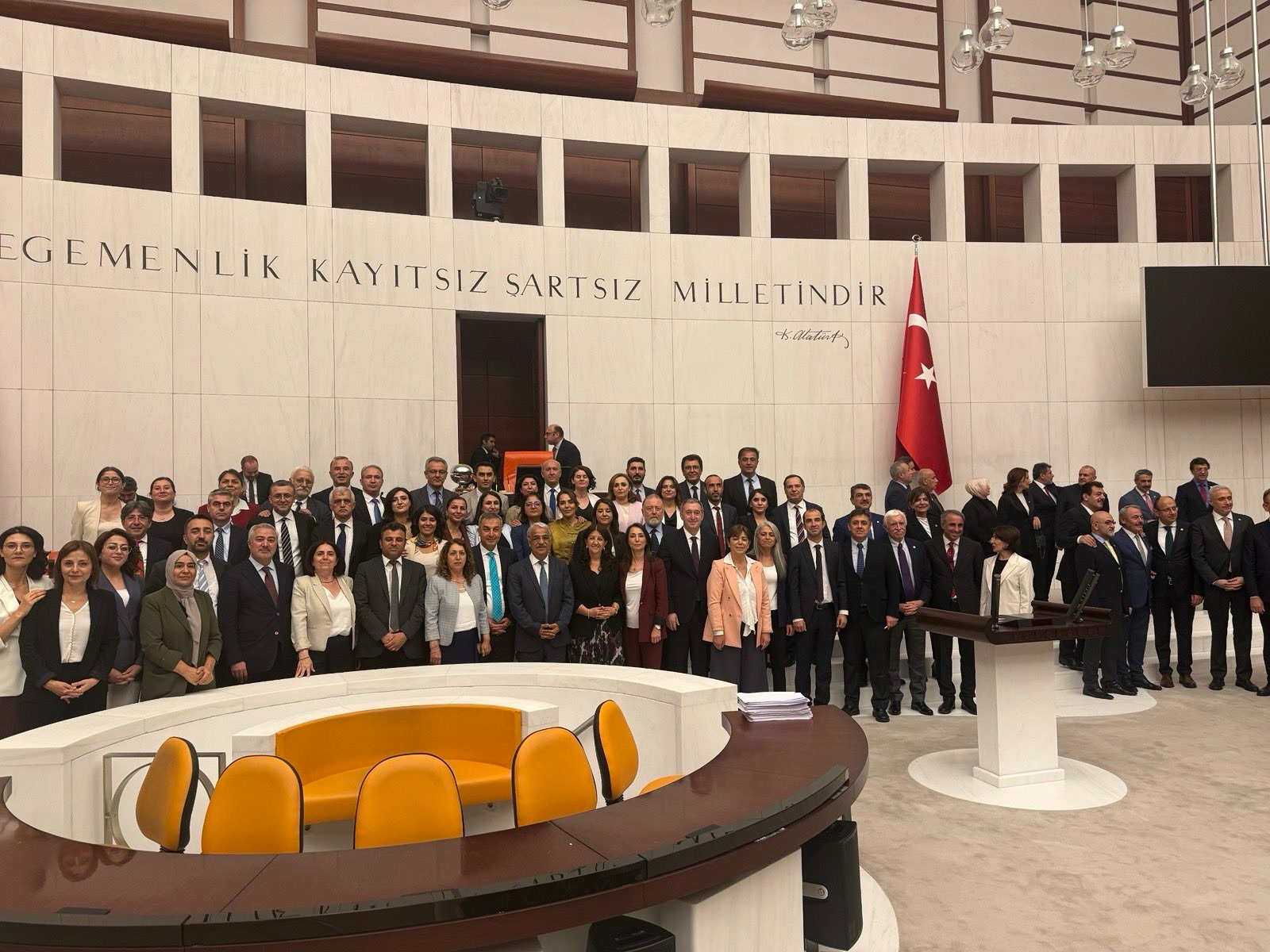 ‘Çerçeve yasa’ kanun teklifi Meclis’ten geçti