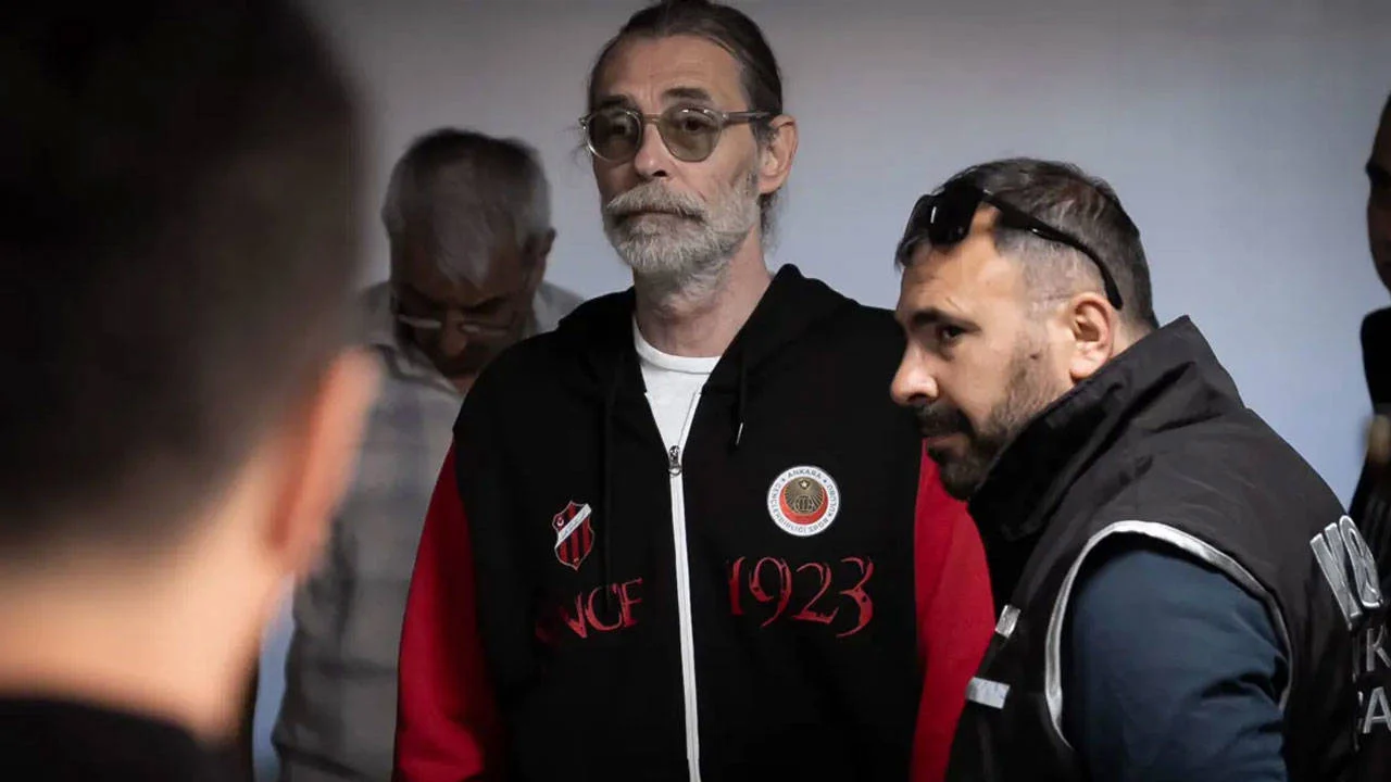 Etimesgut Belediyesi operasyonu: Erdal Beşikçioğlu ve 39 kişi tutuklandı