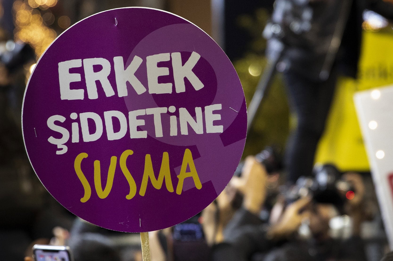Cizre’de bir kadın boşanma aşamasında olduğu erkek tarafından vuruldu