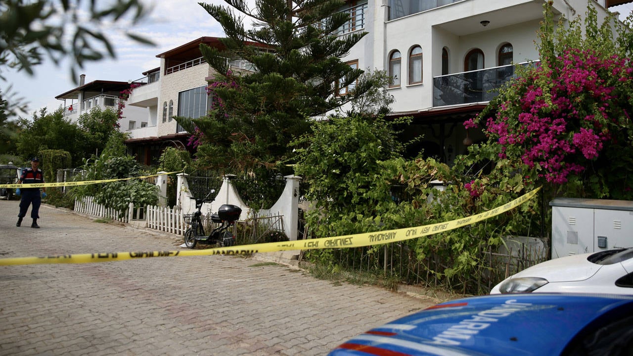 Fethiye’de annesini öldüren erkek intihar etti