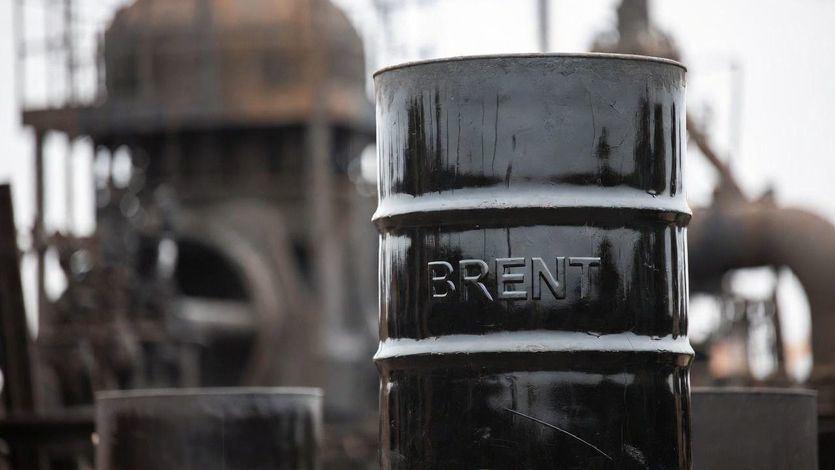 Petrol fiyatlarında sert sıçrama: Brent 90 doları aştı