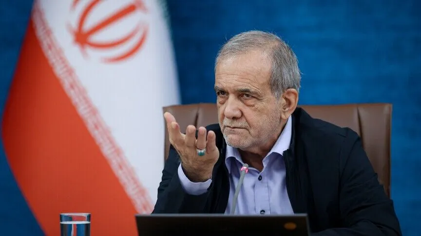 Pezaşkiyan: ‘Ekonomik ve askeri anlamda topyekun savaş içindeyiz’