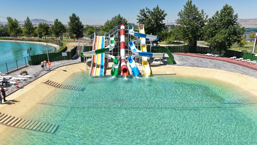 Kayseri’de erkeklere özel su parkı tepkilere neden oldu