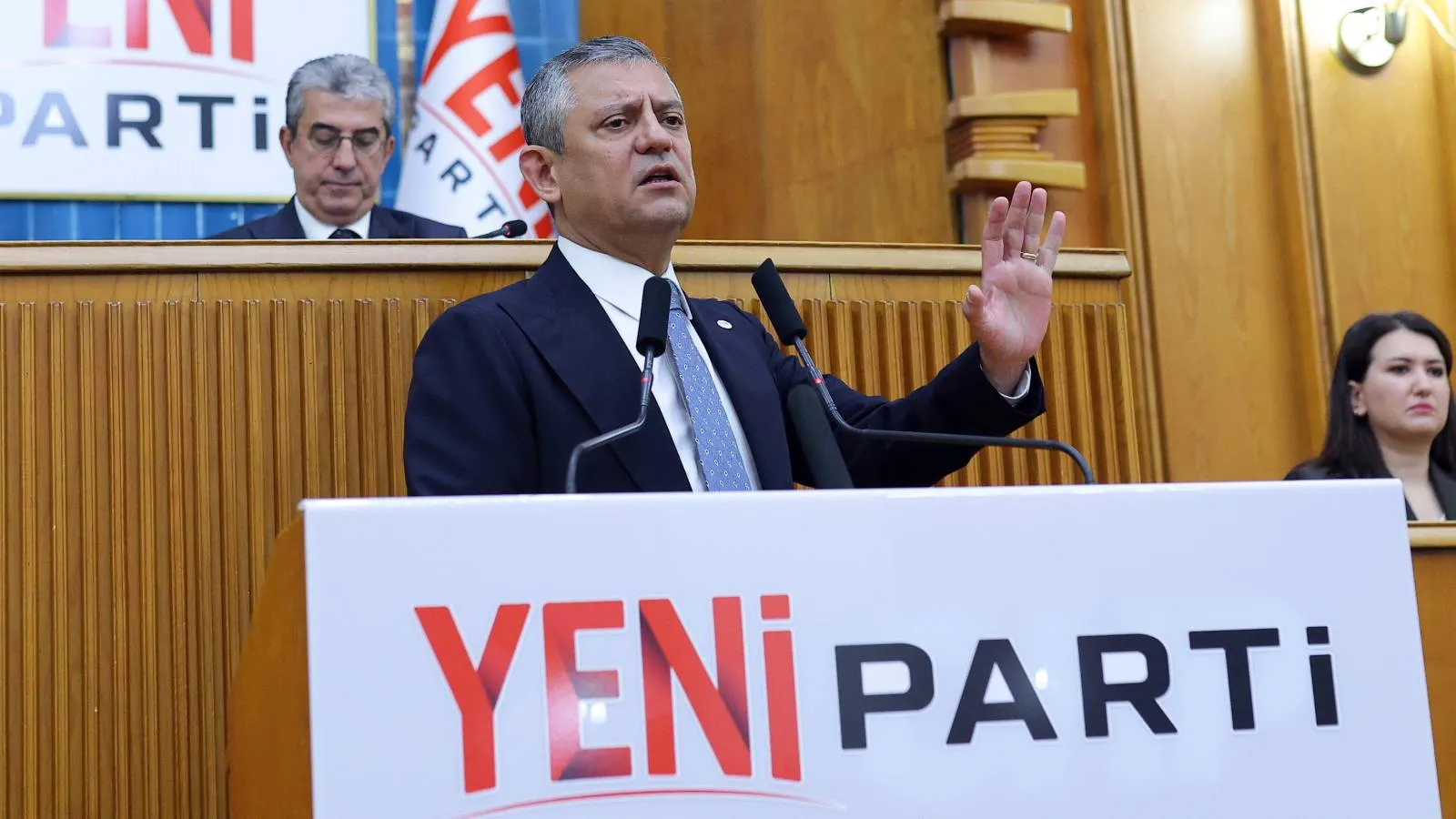 YENİ Parti’nin ilk açık grup toplantısı: Özgür Özel’den açıklamalar
