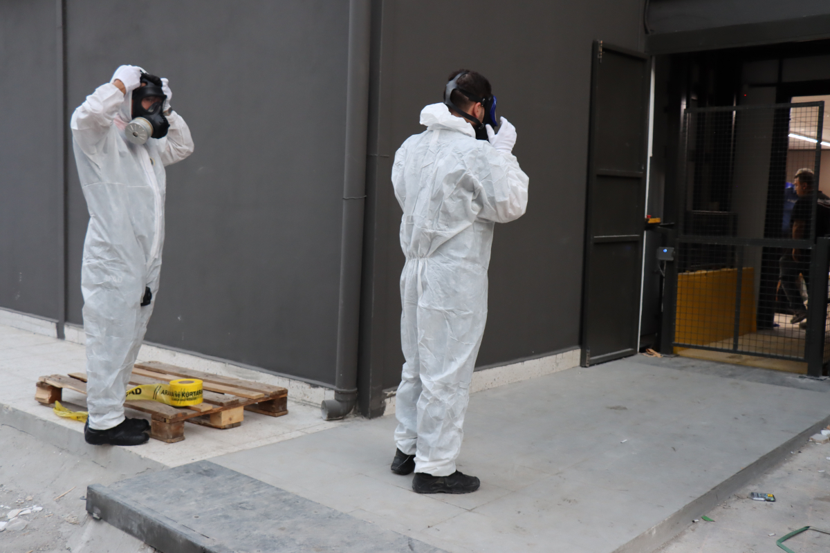 Şanlıurfa’da su giderine dökülen kimyasal madde patladı: 5 kişi yaralandı