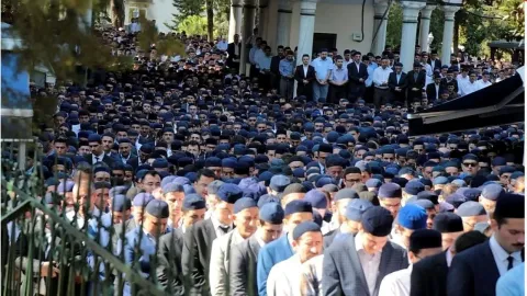 Aladağ yangınıyla da biliniyorlar: Süleymancılar kimdir? Cemaatin tarihi, örgütlenmesi ve siyasi ilişkileri hakkında bilinenler