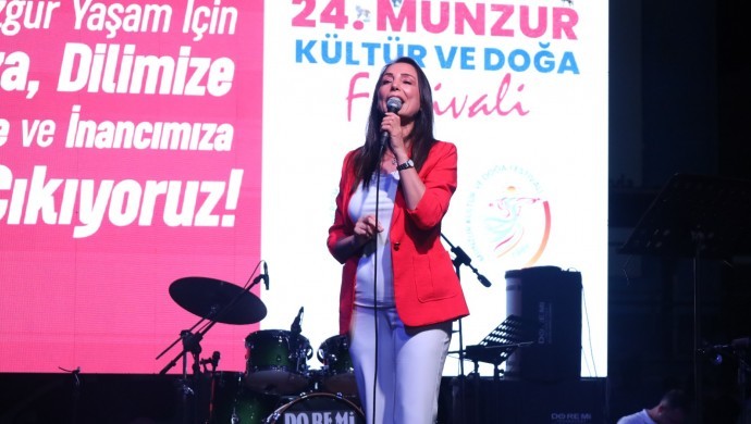 Tülay Hatimoğulları: Cumhuriyet bütün inançlardan yurttaşları eşit görmeli