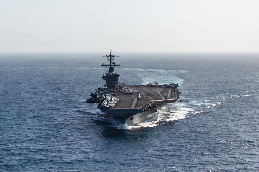 USS Abraham Lincoln’de kriz: İran saldırıları sonrası lojistik sorunlar büyüdü