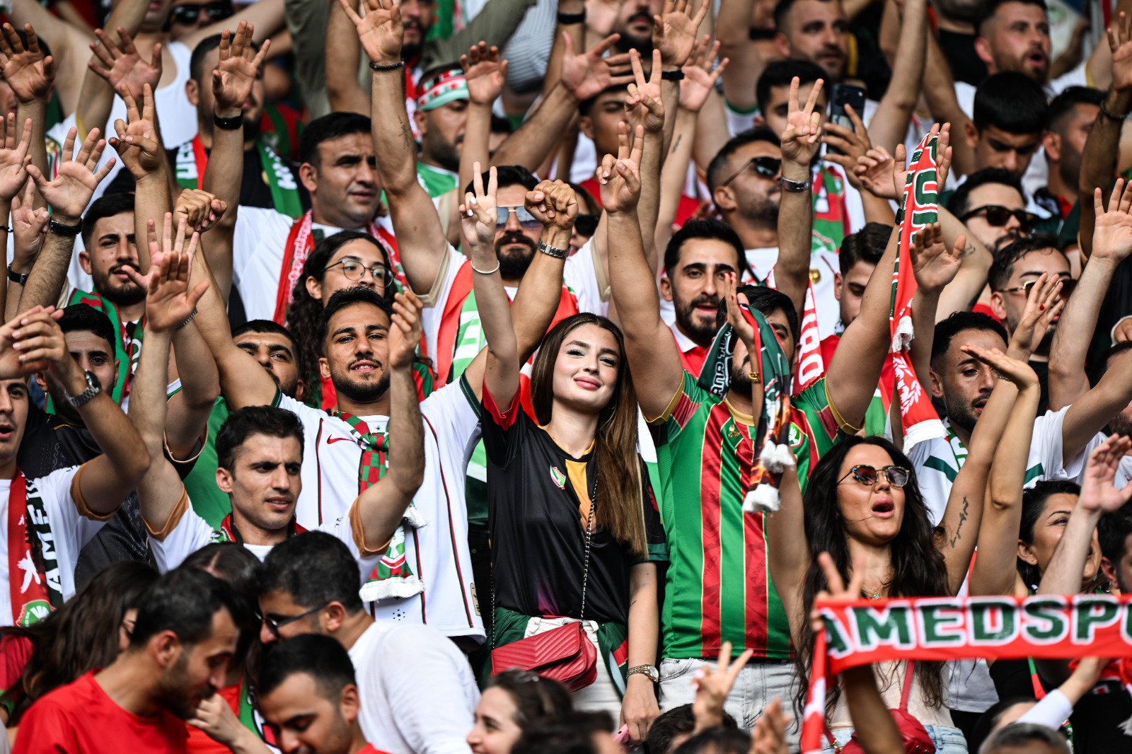 Amedspor Kasımpaşa karşısında farkı 1’e indirdi: 2-1