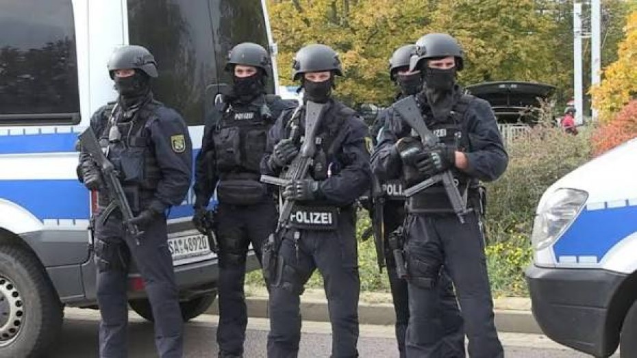 Almanya polisinden Ukrayna konsolosluğuna operasyon