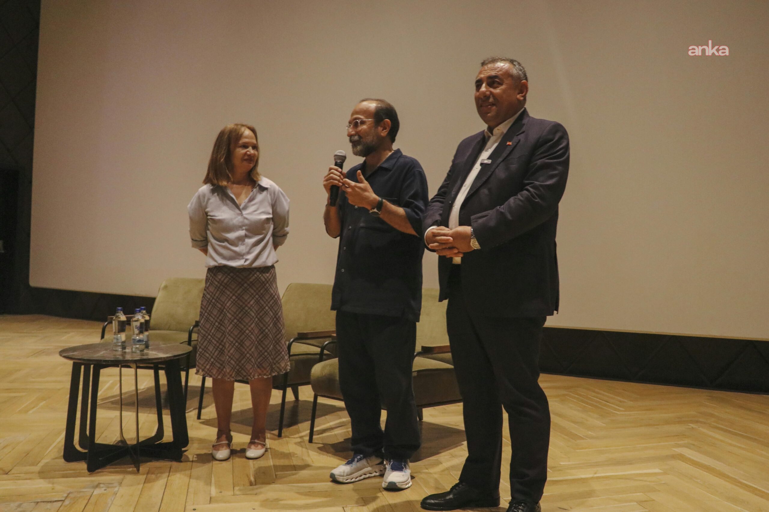 İran’ın Oscar ödüllü yönetmeni Farhadi: ‘Sinema bir yarış alanı değildir’