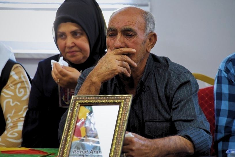 Taziyeler kent kent sürüyor: Çatışmalarda yaşamını yitirenler anılıyor