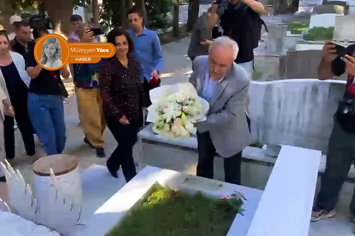 Mızraklı, Sırrı Süreyya Önder’in mezarını ziyaret etti: ‘Bu süreci görmeyi en çok o hak etti’