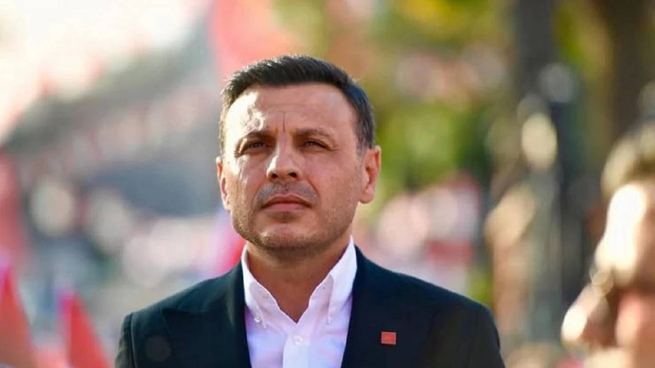 YENİ Parti sözcüsü Çelik’ten Üsküdar Belediyesi gözaltılarına tepki: ‘Bu yöntem, kaybedenlerin yöntemidir’