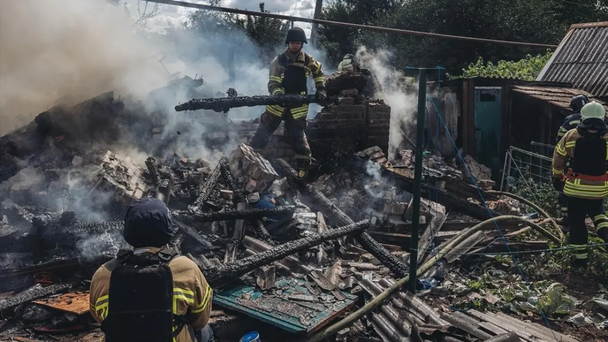 Rusya: Ukrayna’da askeri amaçla kullanılan lojistik merkezi ile depo ve gemi vurduk