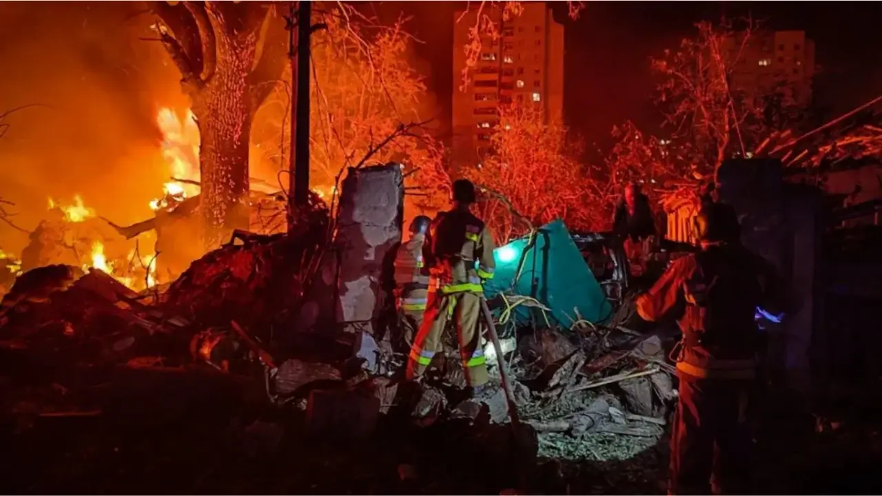 Ukrayna, İHA’ları Soçi’yi vurdu: Petrol deposunda yangın çıktı