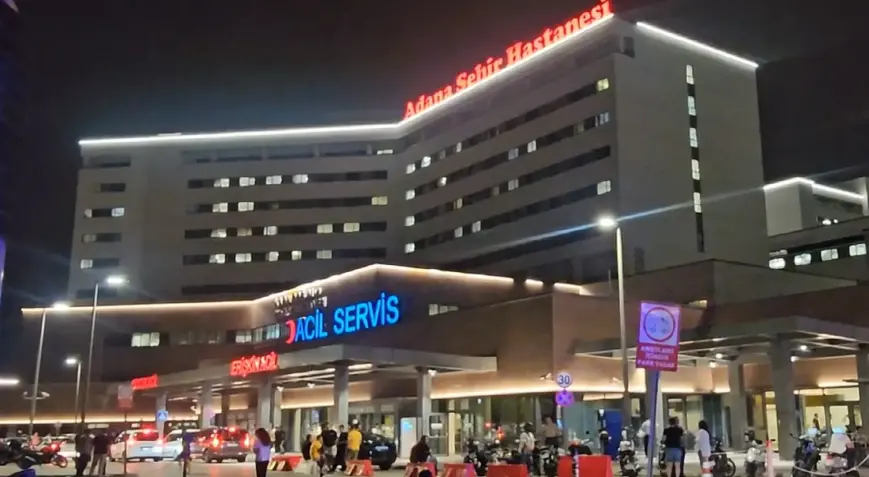 Adana’da evde silahla yaralanan çocuk hastaneye kaldırıldı, ağabeyi tutuklandı
