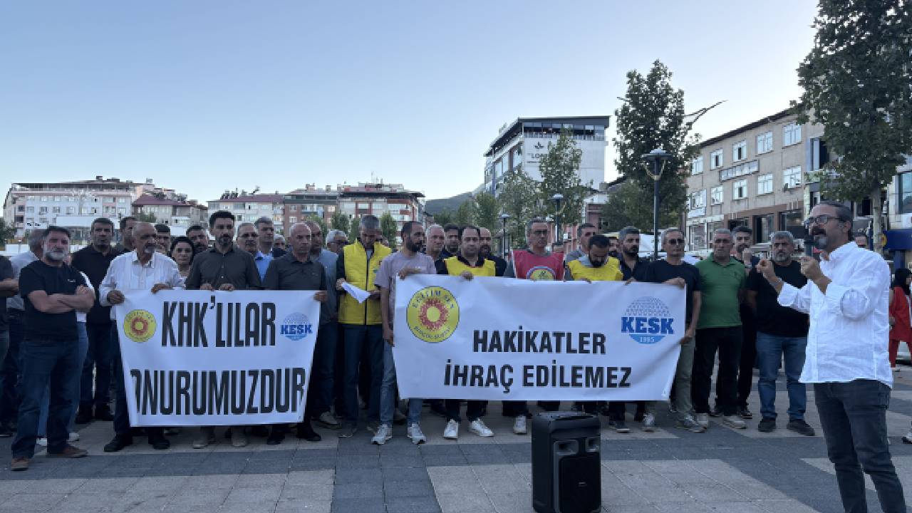 Bingöl’de KHK’lilerden çağrı: ‘İhraçlar görevlerine iade edilsin’
