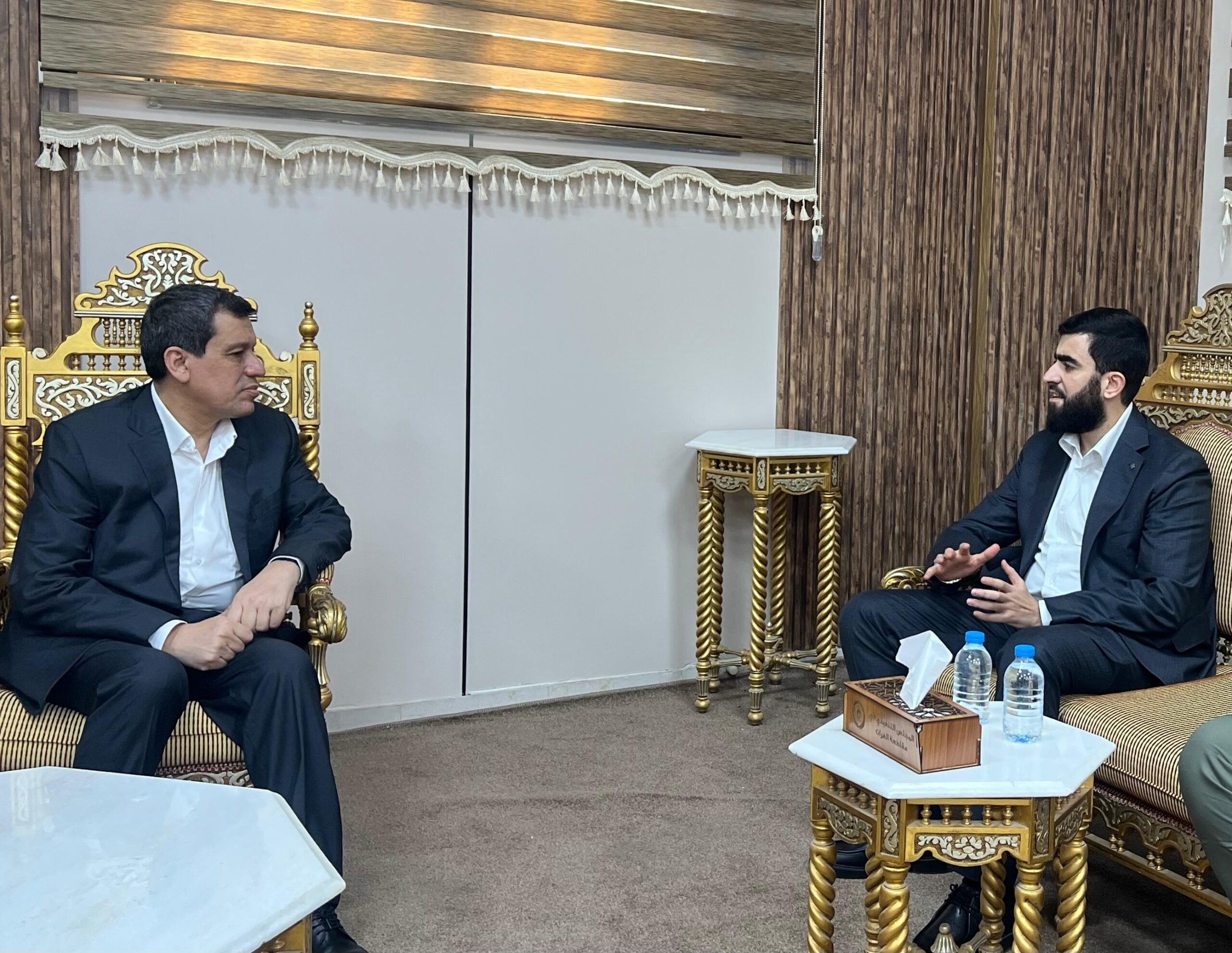 Mazlum Abdi Kobani’de İç Güvenlik Komutanı ile bir araya geldi