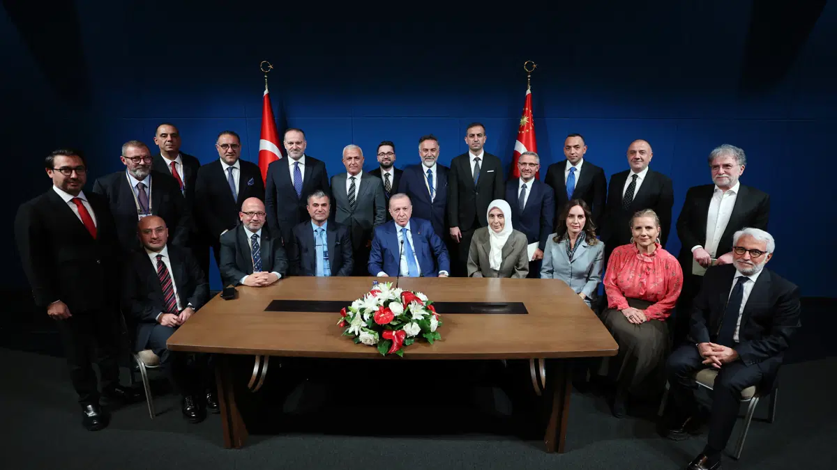 Erdoğan’dan ‘fon soruşturması’na ilişkin ilk açıklama: ‘Sorumluluğu olan kim varsa hesap sorulacak’
