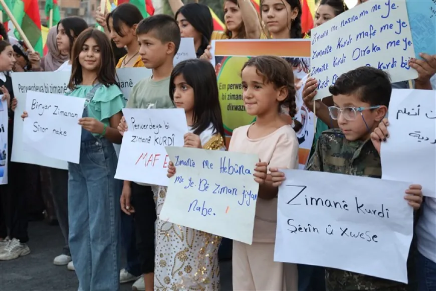 Suriye’de Kürtçenin haftada üç saat okutulmasına ilişkin karara tepkiler sürüyor