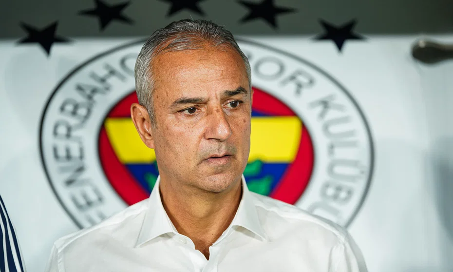 Fenerbahçe Teknik Direktörü Kartal istifa etti