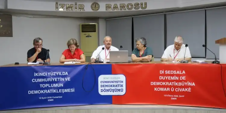 İzmir’de Demokratik Dönüşüm Konferansı: ‘Süreci seyretme zamanı değil’