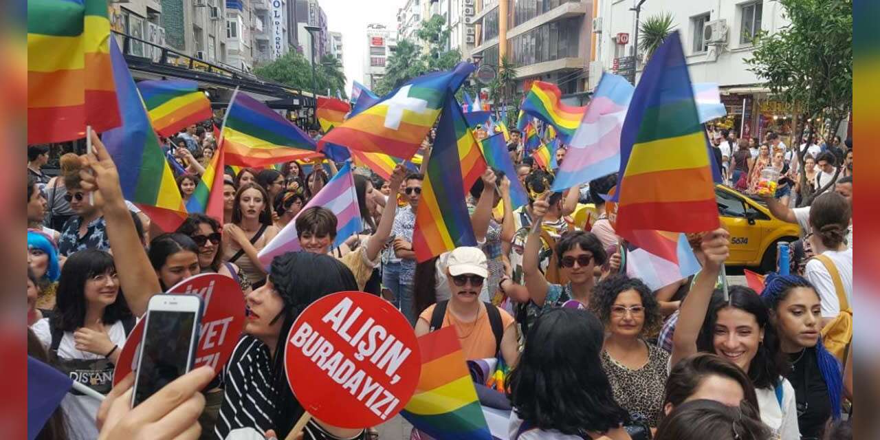 Kaos GL’ye operasyon: Yönetim ve denetim kurulu üyeleri gözaltında