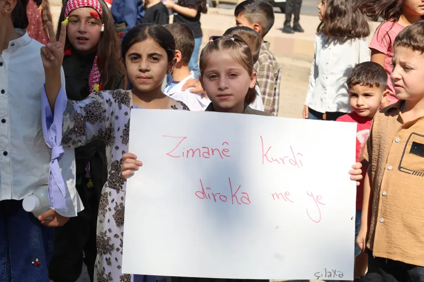 Rojava’da öğrencilerin anadil eylemi sürüyor: ‘Kürtçe eğitim 3 saatle sınırlandırılamaz’