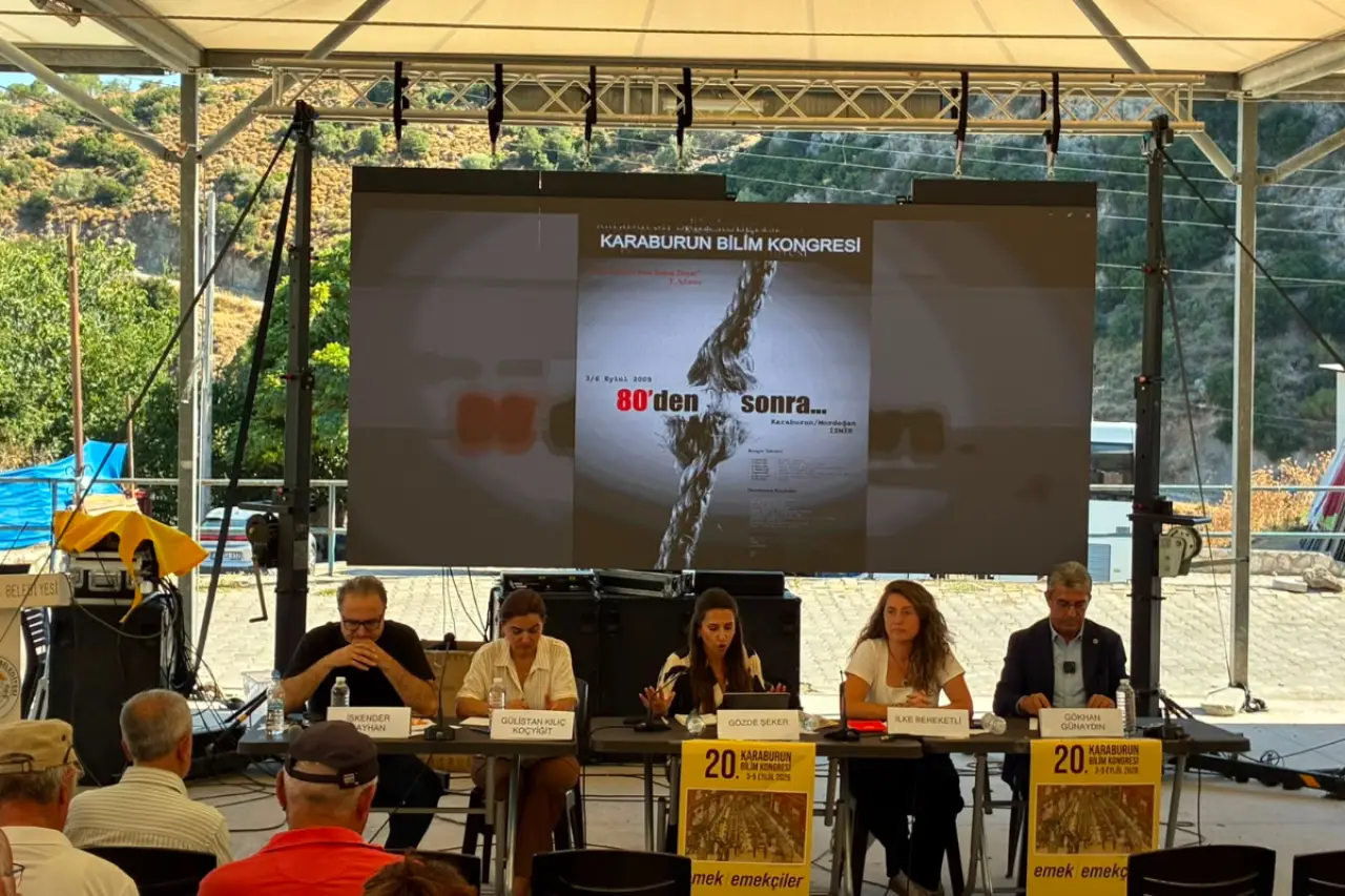 Karaburun Bilim Kongresi’nde demokrasi ve emek mücadelesi konuşuldu