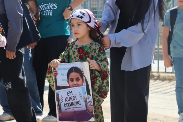 Haseke Eğitim Müdürü Beri: ‘Şam Kürtçe ders kitaplarını onayladı’