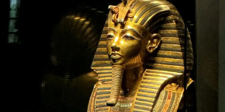 Tutankhamun’un mezarında 3 bin yıllık sır: Duvarların arkasında ne var?