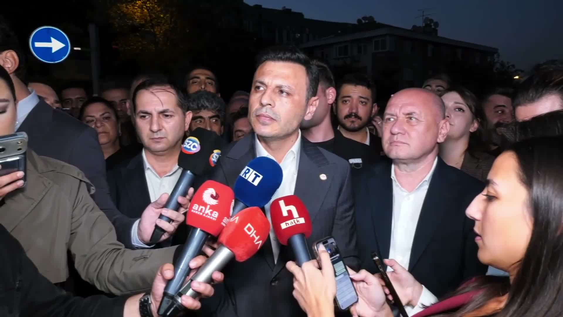 Özgür Çelik’ten Eyüpsultan seçimleri açıklaması: ‘Yargı, valilik ve para gücüyle rekabet ediyoruz’