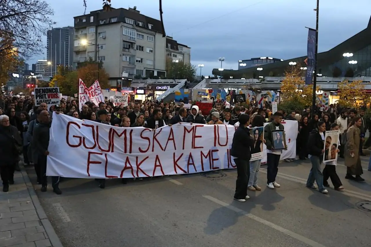Kosova’da kadın cinayetlerine karşı protesto düzenlendi