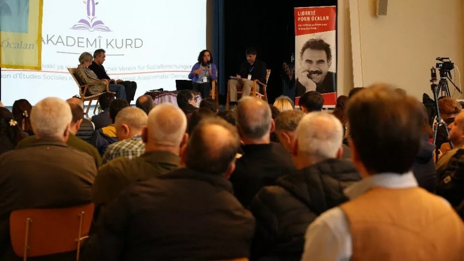 Zürih’te hukuksal güvence, siyasal statü ve eşit yurttaşlık vurgusu