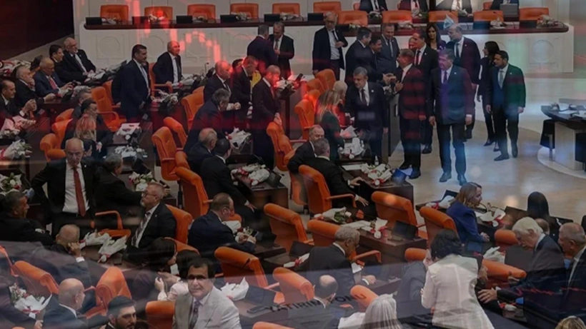 TBMM’de fon skandalı gerilimi: Meclis’in ilk oturumu kapatıldı, muhalefet protesto etti