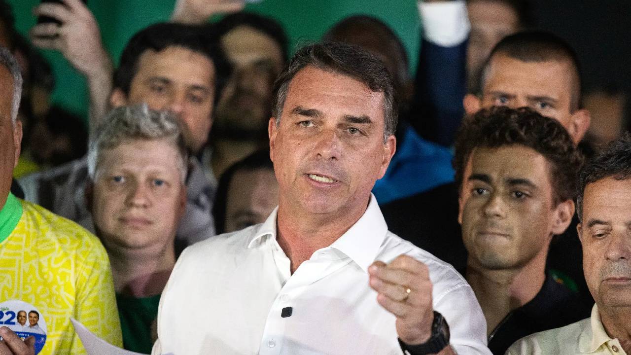 Senatör Marinho: ‘Bolsonaro’nun ülkeyi terk etmesinden haberimiz yoktu’