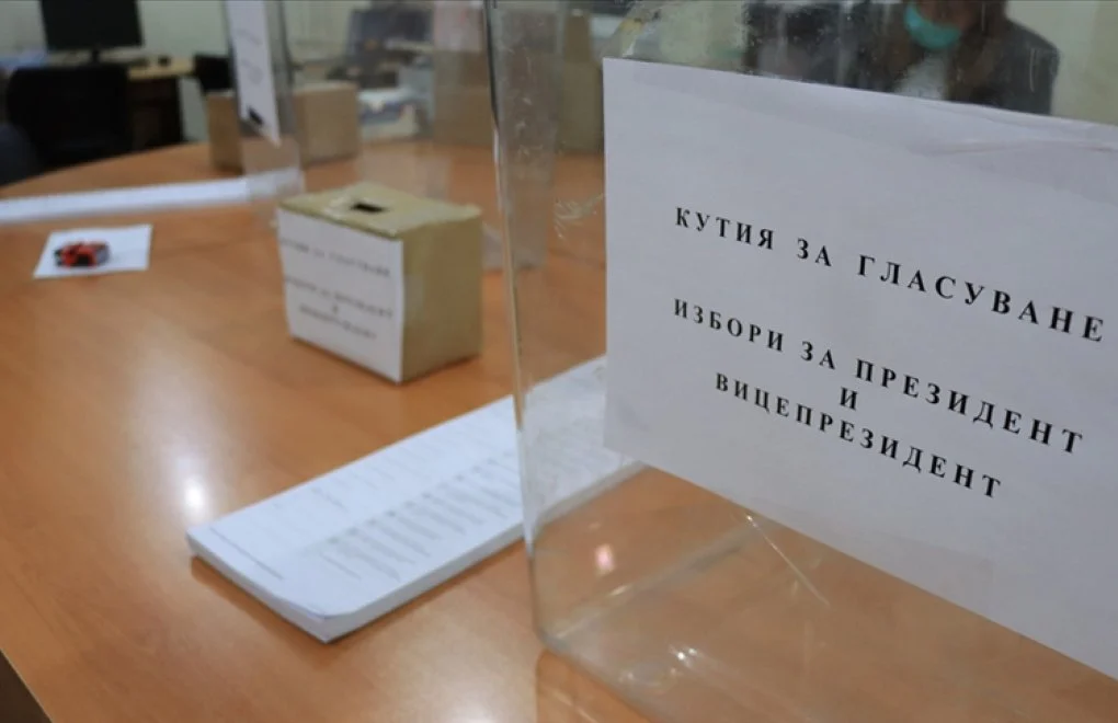 Bulgaristan seçiminde Ukrayna savaşı ve Rusya etkisi