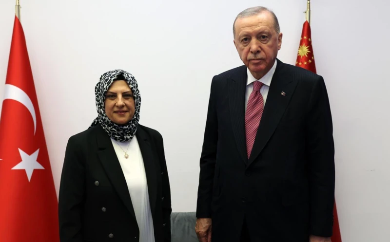 AK Parti’de Fatma Betül Sayan Kaya’nın yerine Hülya Terzioğlu atandı